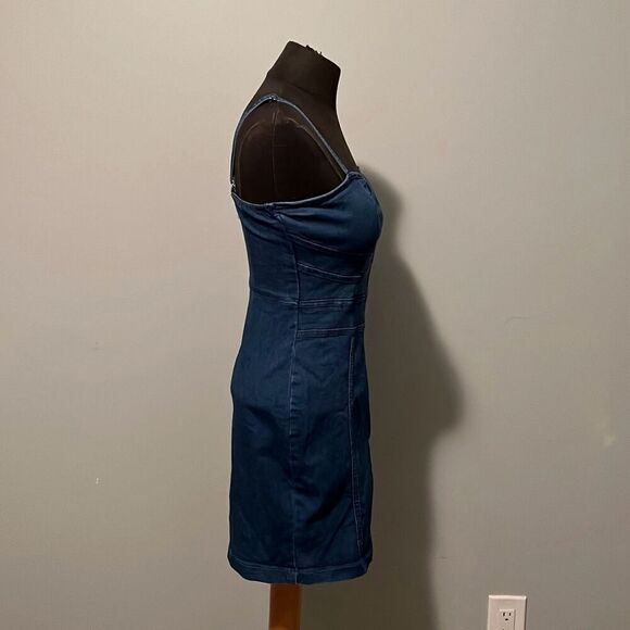 Windsor Women's Blue Denim Sleeveless Bodycon Mini Dress - Picture 5 of 8